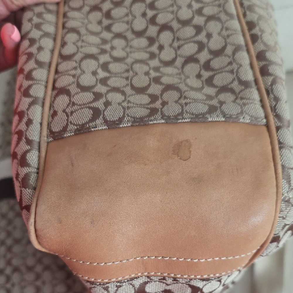 EUC: Coach (Sm Cc's) Men's Y2K Messenger Bag - Picture 14 of 16